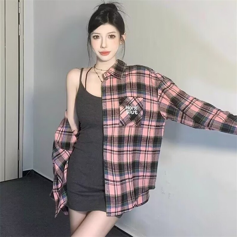 C59-P32港风复古粉色格子衬衫女休闲上衣宽松型五分袖,男装T恤,电商B323A