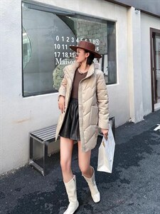优雅又不得体，穿梭在熙熙攘攘的街道，毫无拘束感图片