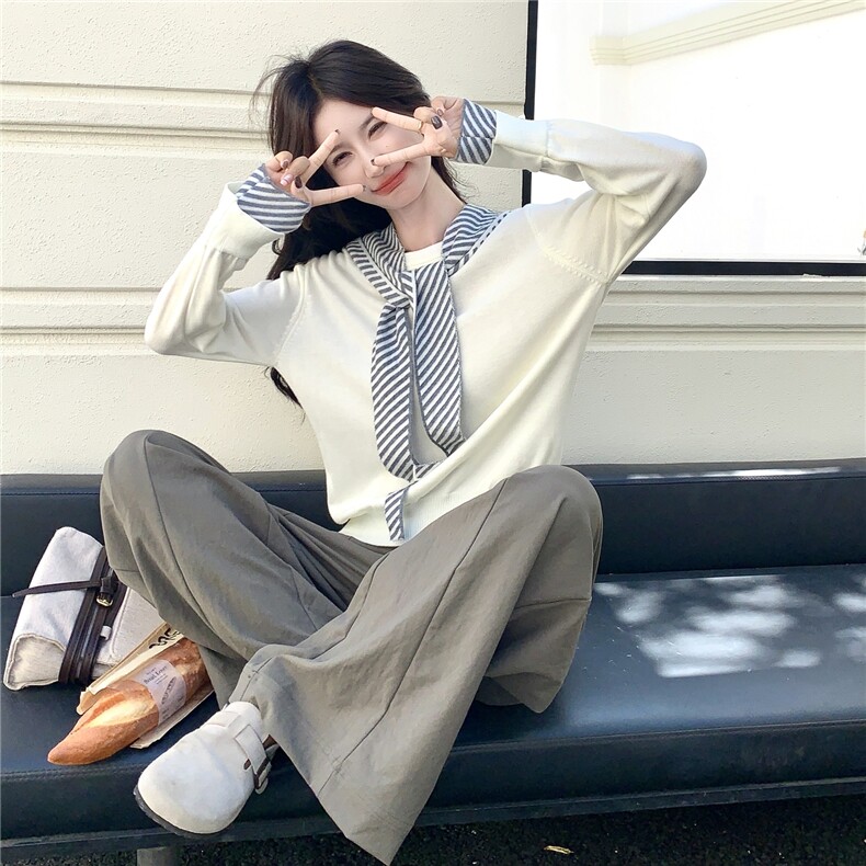 现货：秋装新款设计感带条纹帽毛衣针织衫＋阔腿长裤三件套装图片