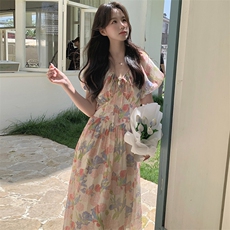 时尚碎花泡泡袖连衣裙女夏季2024新款轻奢高级感复古收腰设计长裙，女装连衣裙，2C269