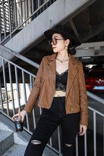 秋冬皮衣外来咯，两色，四个尺码.M--XXL，女装皮衣，艾佳美