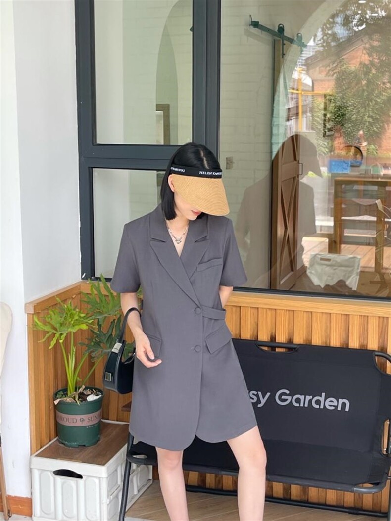 雷洛奇丽 1983MP147553