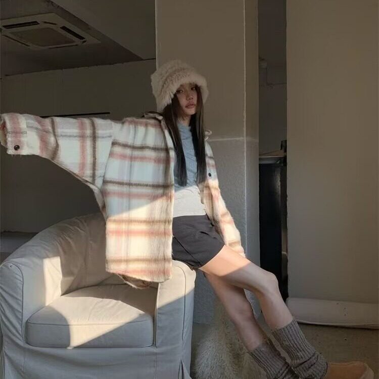 长袖衬衫毛绒绒宽松百搭时尚舒适慵懒风开衫条纹毛衣女百搭上衣冬图片