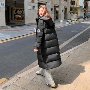 羽绒服女25年冬季新款长款过膝加长加厚保暖外套通勤图片