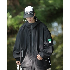 新款防水连帽外套男休闲春秋潮牌宽松美式夹克冲锋衣M7870-P65，男装夹克，星座1109-3