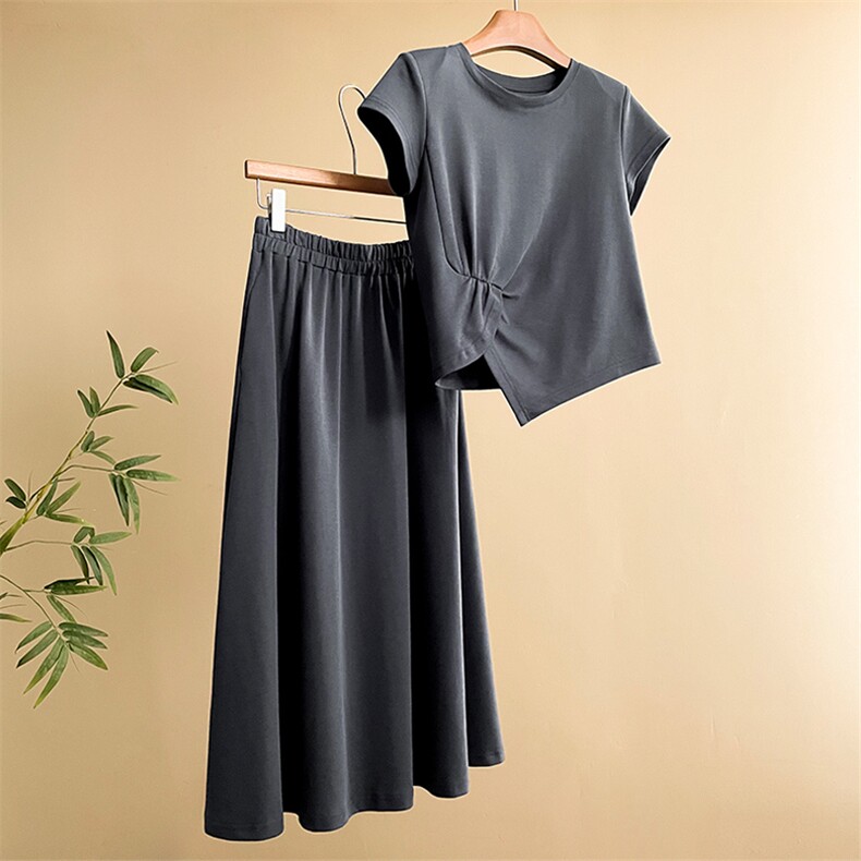 设计感时尚休闲套装女夏季新款修身显瘦圆领开叉上衣半身裙两件套，女装套装/套裙，江南