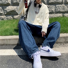 白色