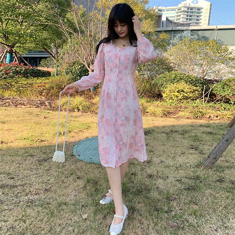 现货2024年春季时尚气质减龄修身显瘦长袖印花连衣裙,女装连衣裙,煊芮熙