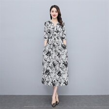 连衣裙女2022夏新款法式V领显瘦薄款雪纺长裙，女装连衣裙，雅佳俏