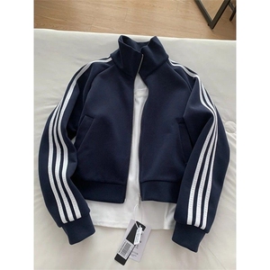 F241013-P55 三条杠短款卫衣外套春秋棒球服秋季初秋运动早秋穿搭图片