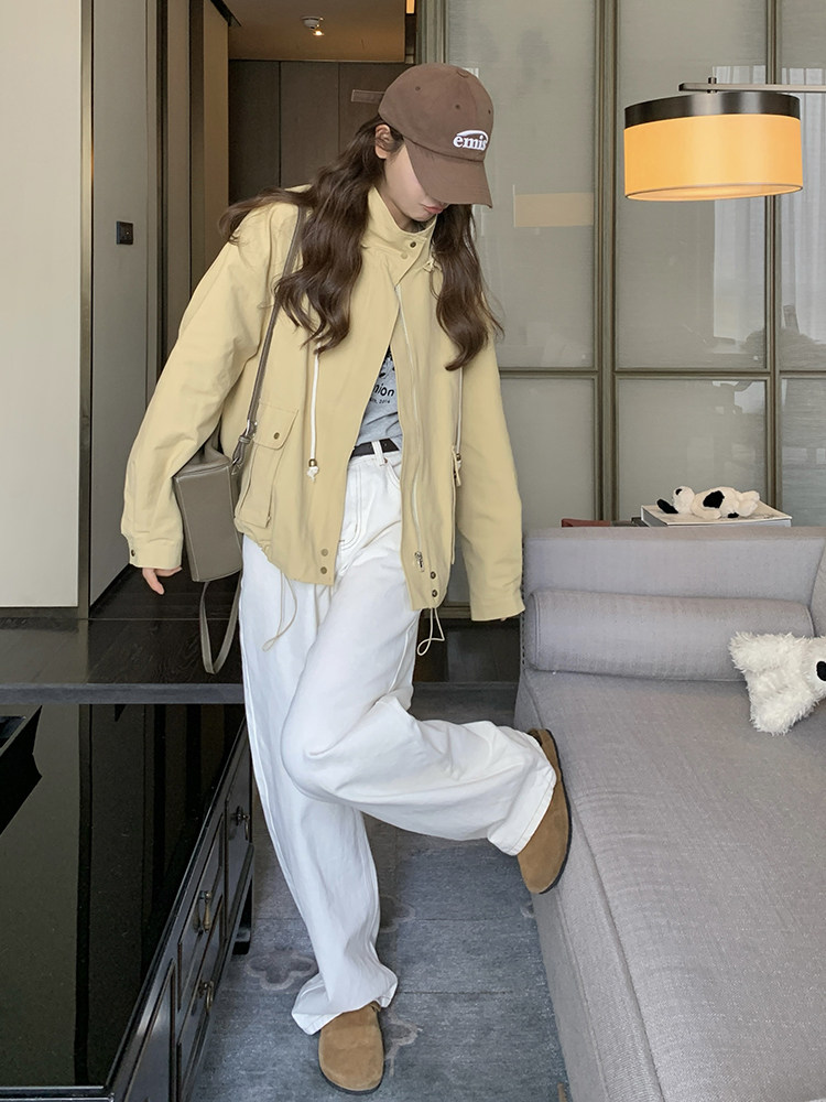 2024年淡黄色工装连帽风衣外套082-3626P155K228,女装短外套,浙宝192（原082）