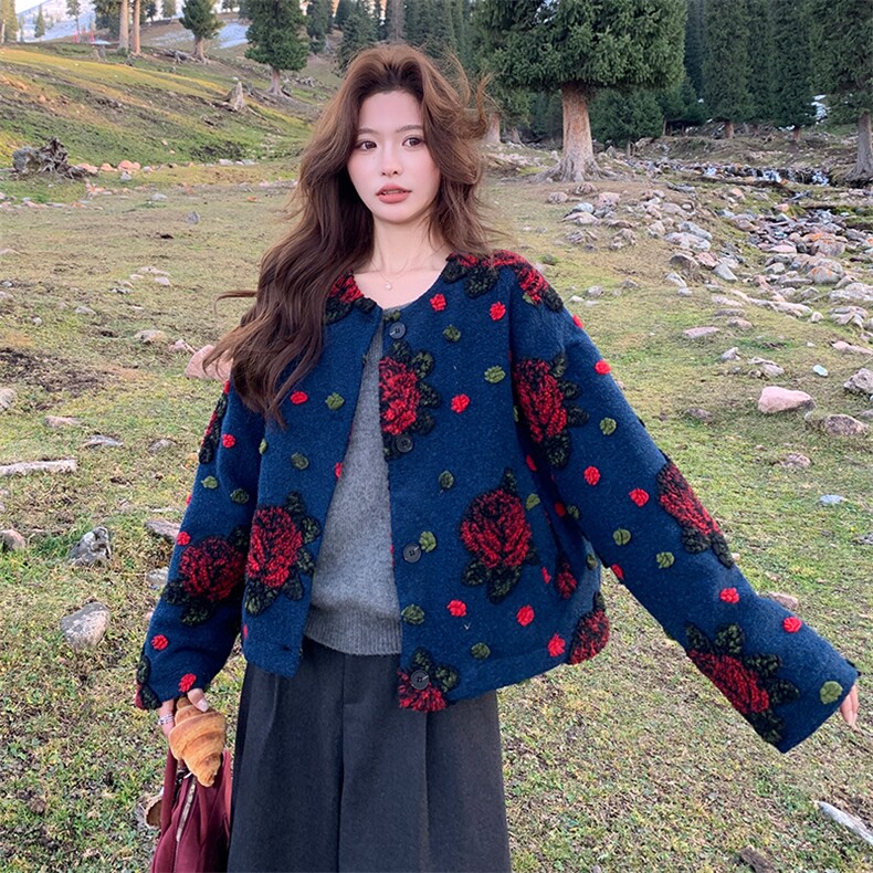 圆领时尚立体花朵毛呢外套女2025冬季新款韩版小香风保暖呢子大衣图片