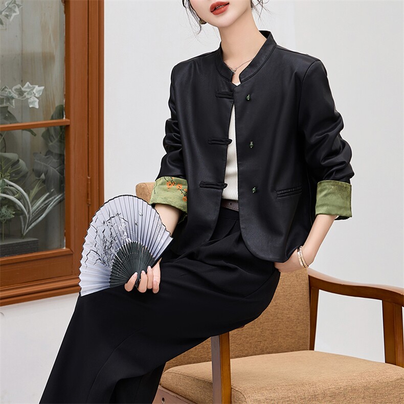 现货新款仿真皮皮衣2024春装立领仿绵羊皮夹克新中式短款外套女,女装皮衣,潮流依族