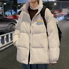 米白色