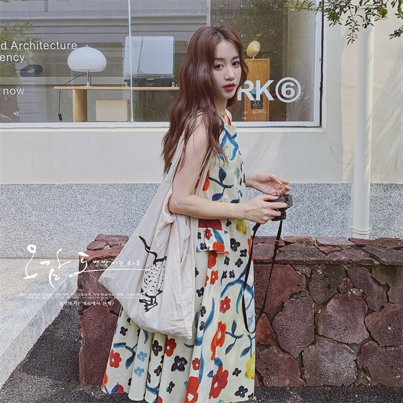 杏色涂鸦碎花无袖背心连衣裙女夏2025新款小个子学院风巨好看小众,女装连衣裙,2C137