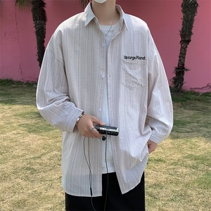 简约潮夏季文艺标准青春流行潮流慵懒翻领男时尚长袖日系衬衫图片