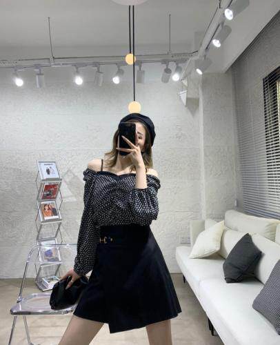 2??0??2??1??春款全面煥新??，女装，AMG