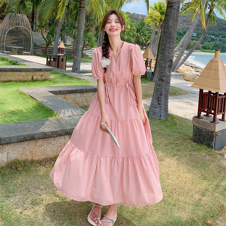 法式气质温柔风v领连衣裙女2025夏季新款韩版收腰显瘦茶歇长裙子,女装连衣裙,2C105