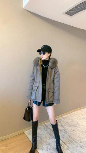 现货新火爆冬装派克，女装，泰靡(1F)