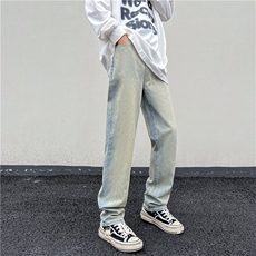 黄泥色