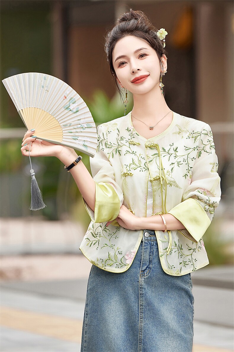 新中式短外套女2025夏季复古刺绣欧根纱薄款防晒衣外搭上衣,女装防晒衣,难舍钰依