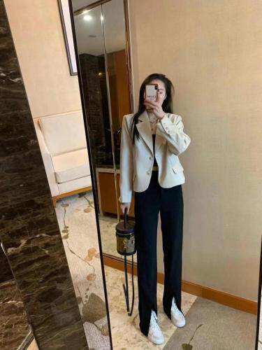 小外套西装，女装西装，洣琳萱