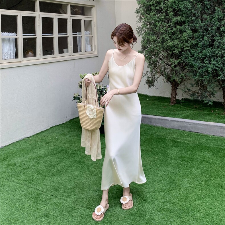 轻奢高级感蕾丝花朵罩衫连衣裙套装女夏新款显瘦别致吊带裙两件套,女装连衣裙,2D041
