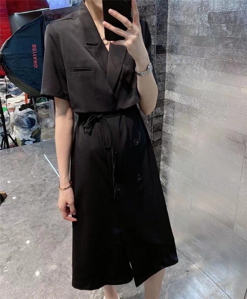 2022秋季新款通勤简约双排扣中长款连衣裙,女装连衣裙,L·H·X