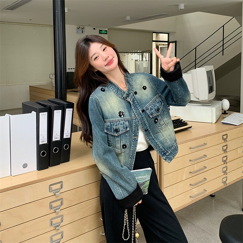 韩版复古设计感短款牛仔外套女2025春秋季新款显瘦高级感百搭上衣,女装短外套,纯色衣恋