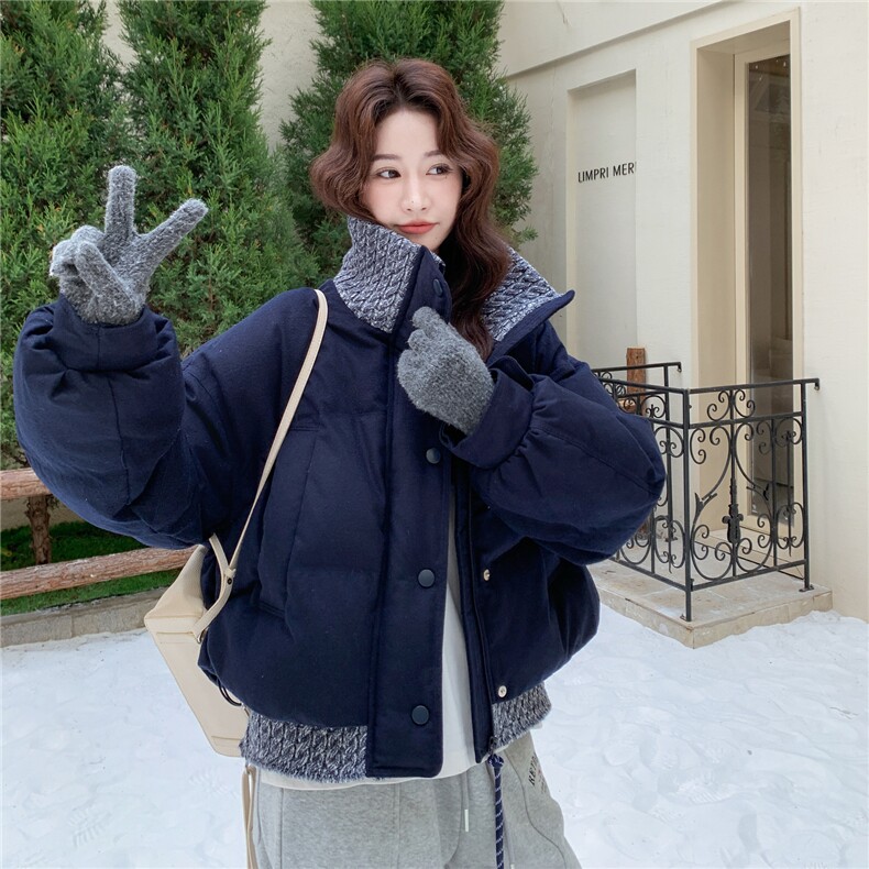 藏青色针织拼接短款羽绒服女2025冬新款设计感小个子90白鸭绒外套，女装羽绒服，辉之琳