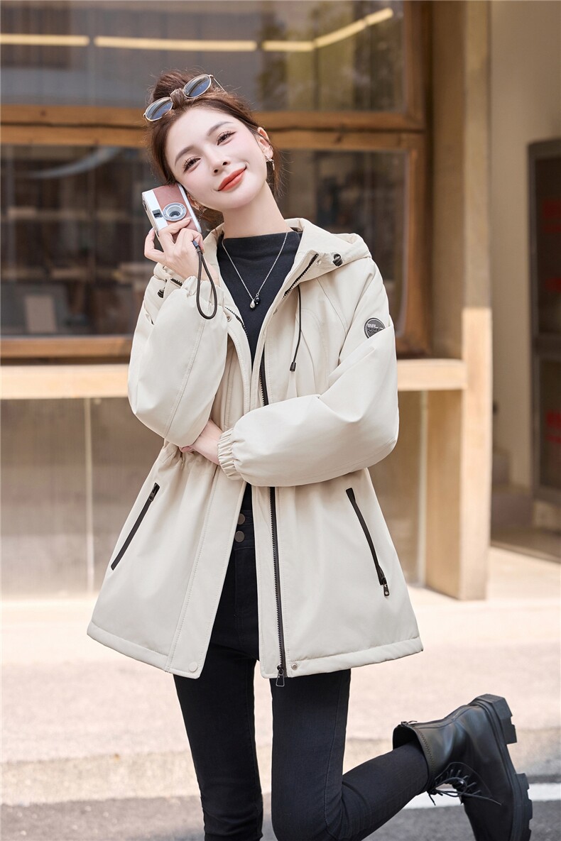 2025年时尚流行简约派克服外套冬季上市，女装棉衣/棉服，涵亦佰惠