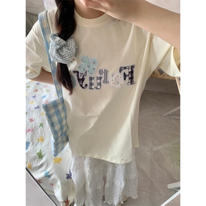 H0678-P35刺绣贴布宽松休闲短袖t恤女图片