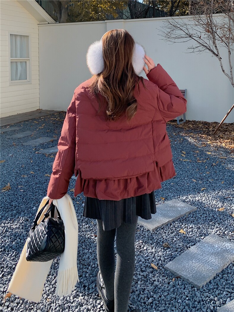 韩版短款羽绒服女2025冬季新款今年流行毛领收腰保暖外套酒红色,女装羽绒服,艾米莉亚