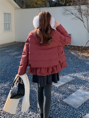 韩版短款羽绒服女2025冬季新款今年流行毛领收腰保暖外套酒红色，女装羽绒服，艾米莉亚
