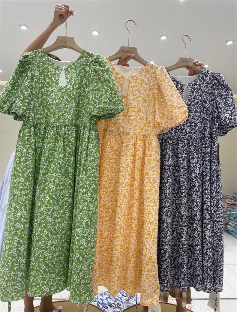 碎花连衣裙21865，女装连衣裙，More-Lee