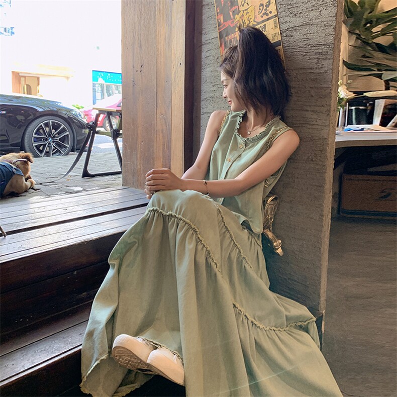 韩范套裙女2024年夏新款女装时尚气质木耳边无袖上衣半身裙两件套,女装套装/套裙,冬木谷雨