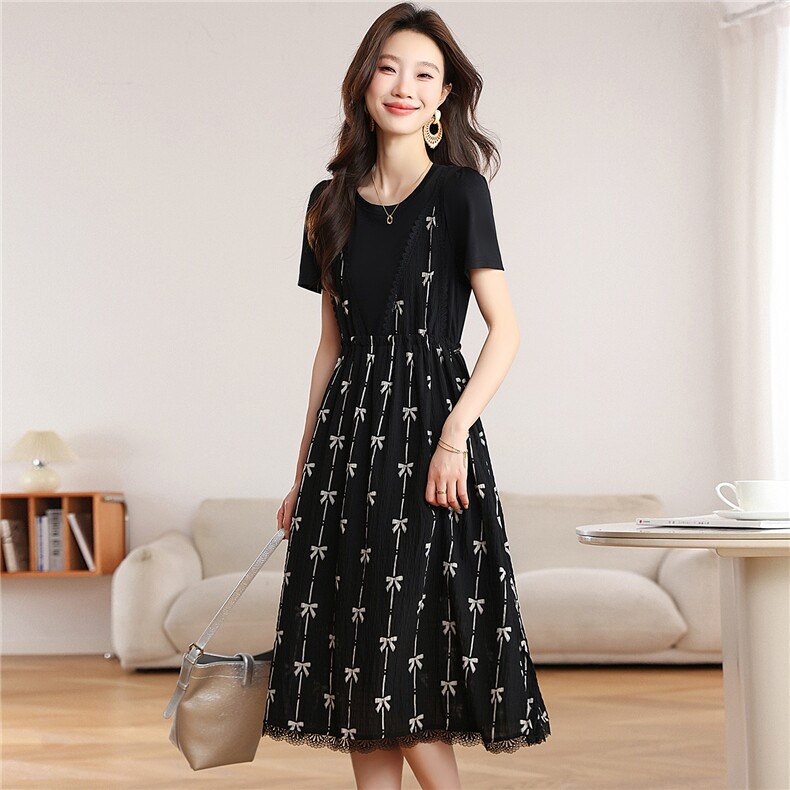 假两件连衣裙女夏季2026新款小个子时尚气质洋气减龄收腰显瘦裙子，女装连衣裙，艾米