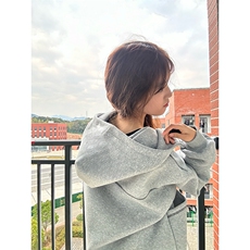 抖音得物高品质秋冬美式高街重磅结构辑明线纹理连帽卫衣外套W111，女装短外套，电商A486-1