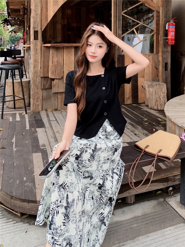 气质水墨印花套装女夏装不规则方领T恤短袖半身裙子两件套潮,女装套装/套裙,艾米莉亚