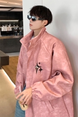 港风PU皮复古做旧可拆卸四芒星胸针设计夹克男JK77757P90控128，男装夹克，星座226-1