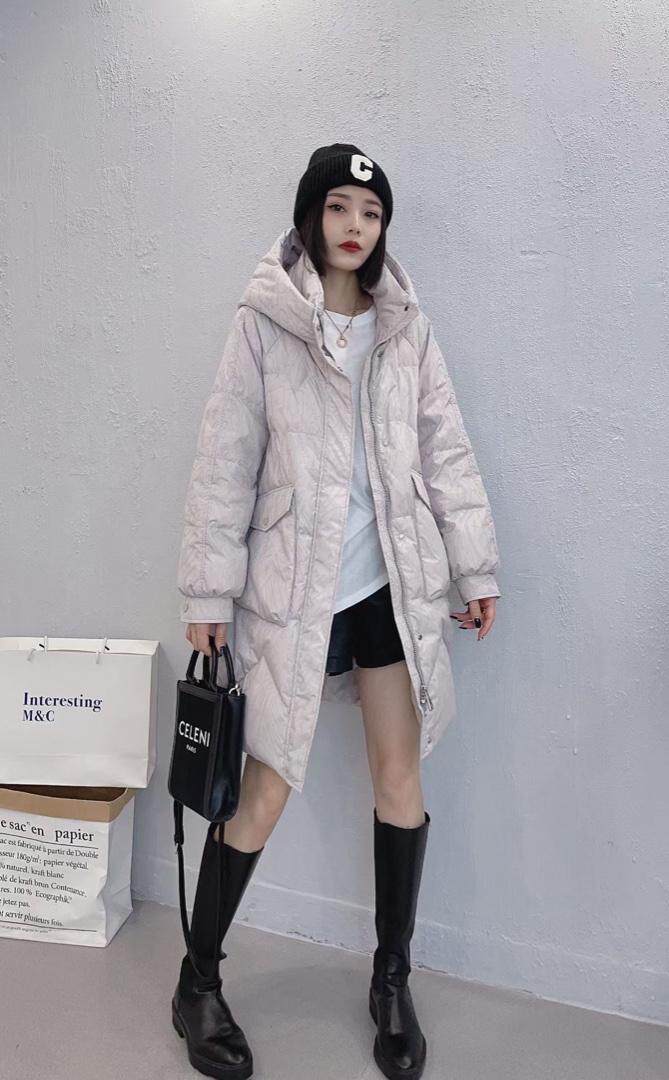冬季中长款紫外线变色羽绒服，女装羽绒服，知名度