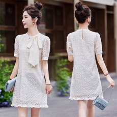 韩版宽松镂空连衣裙女2024夏新款优雅女神范气质显瘦减龄A字短裙，女装连衣裙，依路服饰