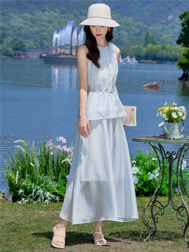 （新款现货）2026夏装时尚挂脖飘带领花上衣+半裙超仙套裙两件套,女装套装/套裙,印象茜