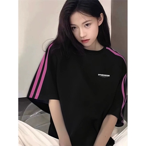 抖音得物品质二开240克宽松纯棉美式潮牌印花三条杠中性风短袖T恤图片