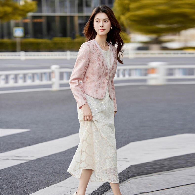 婵米儿2025秋季新款法式小西装小香风外套粗花呢显瘦上衣女,女装短外套,婵米儿