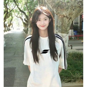 抖音得物高品质二开240克宽松纯棉美式潮牌三条杠织带短袖T恤图片