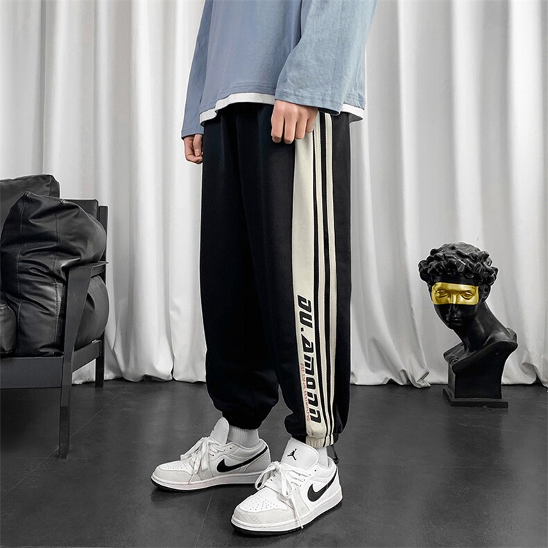 K192P30短句风宽松休闲大码条纹字母印花运动裤九分裤春夏装潮流，男装休闲裤，电商A026-1