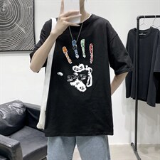 黑色