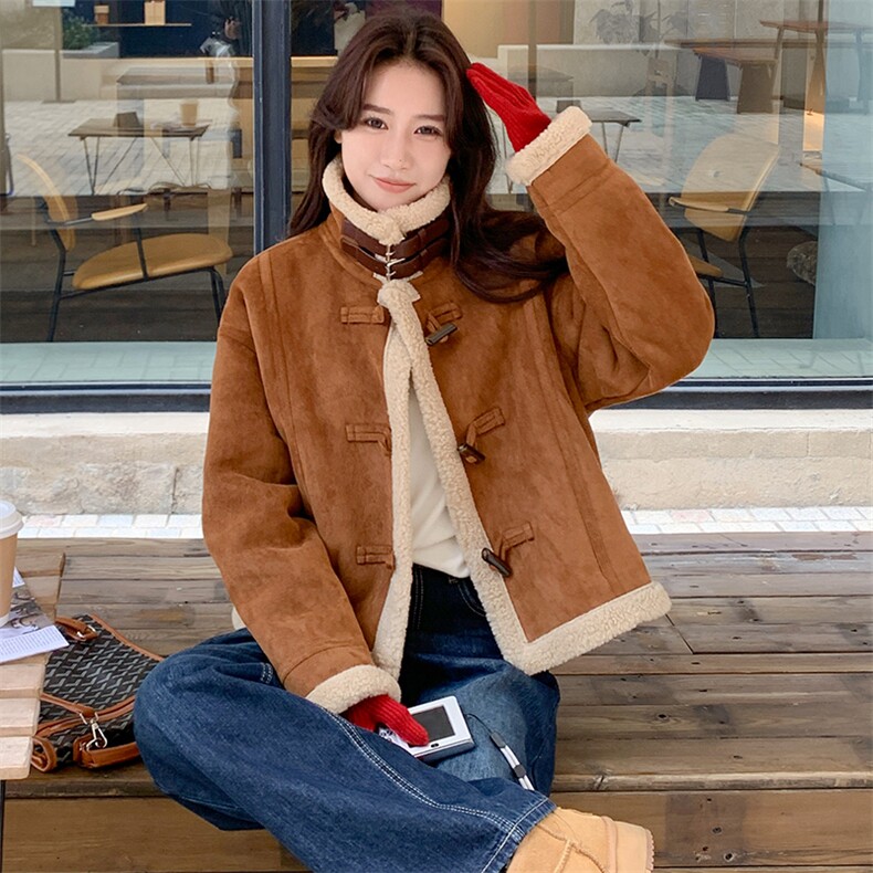 皮毛一体仿羊羔毛外套冬季2024新款小个子加厚仿麂皮绒机车服夹克,女装羊羔毛/颗粒绒,纯色衣恋
