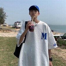 白色